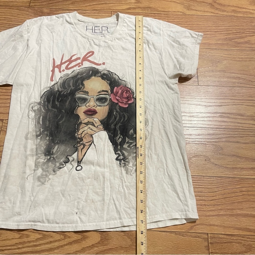 HER Shirt Large - Picture 7 of 8